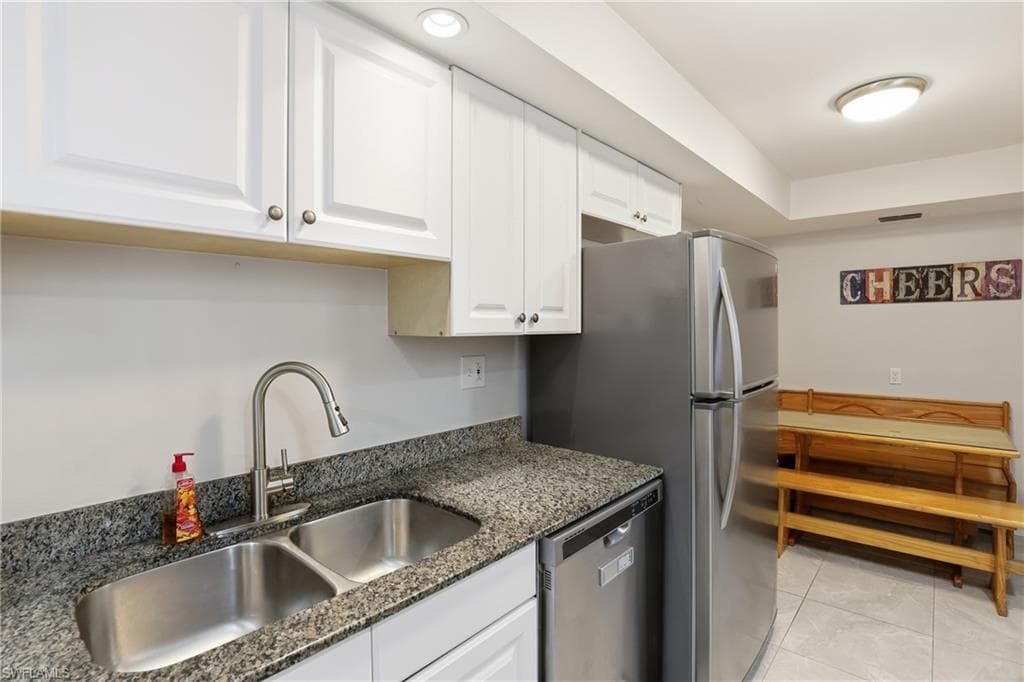 3645 Boca Ciega Dr 104, Naples, FL 34112-27