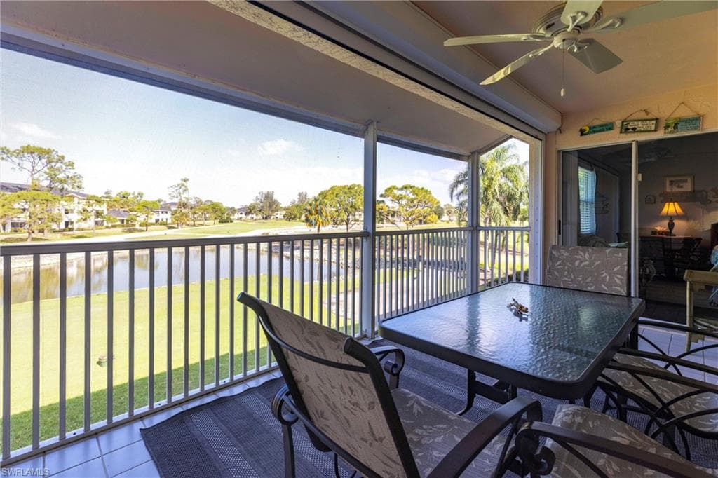 940 Woodshire Ln M10, Naples, FL 34105-20