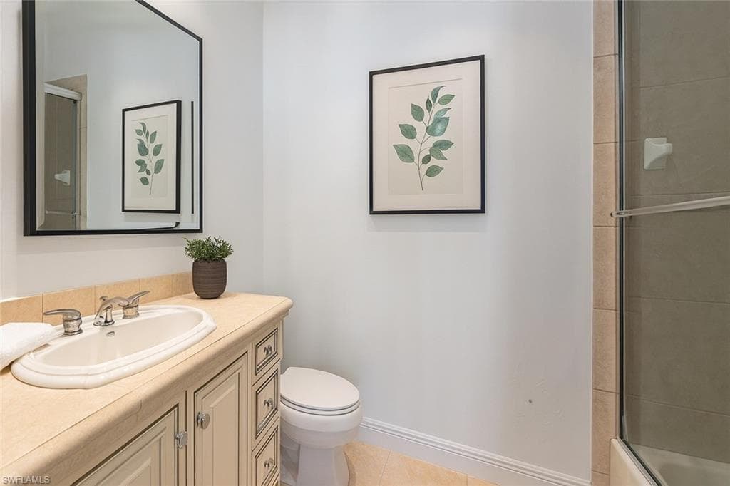 5030 Blauvelt Way 202, Naples, FL 34105-20