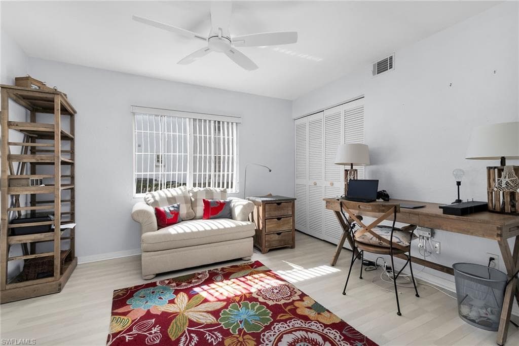 409 Gabriel Cir 2207, Naples, FL 34104-20