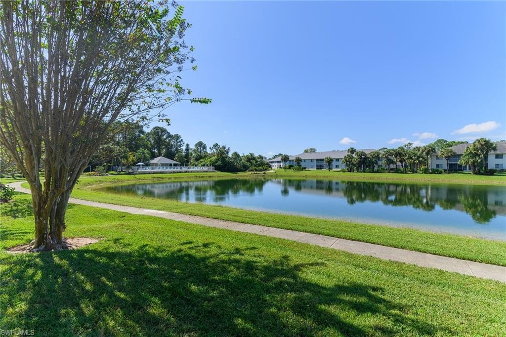 409 Gabriel Cir 2207, Naples, FL 34104-21