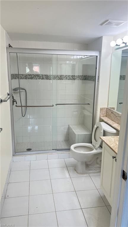 1260 Wildwood Lakes Blvd 305, Naples, FL 34104-6