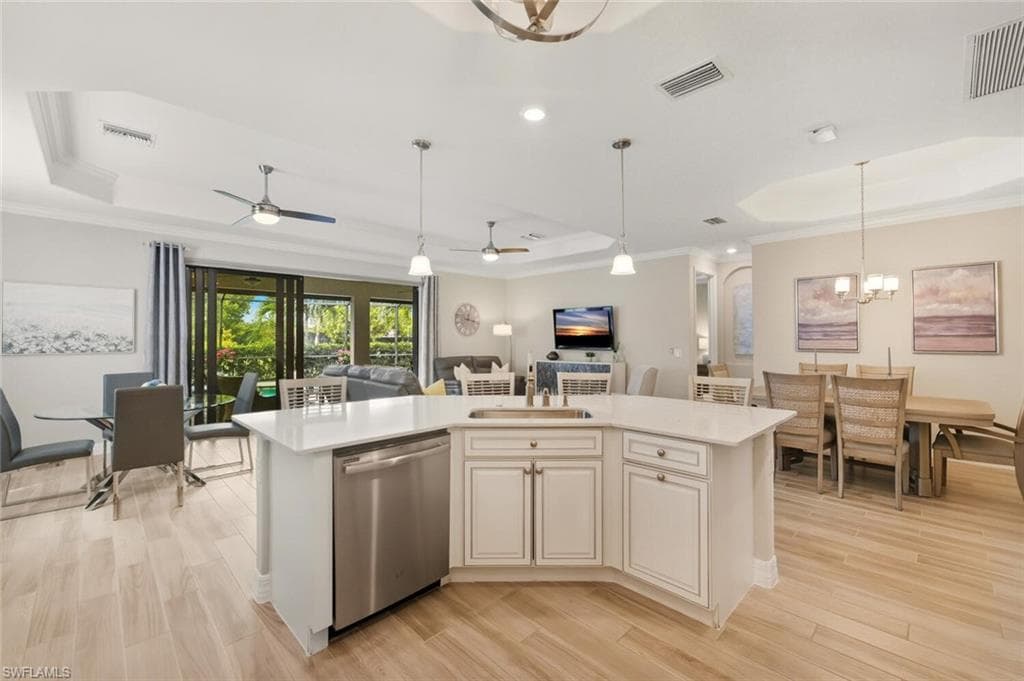 1823 Mustique St, Naples, FL 34120-12