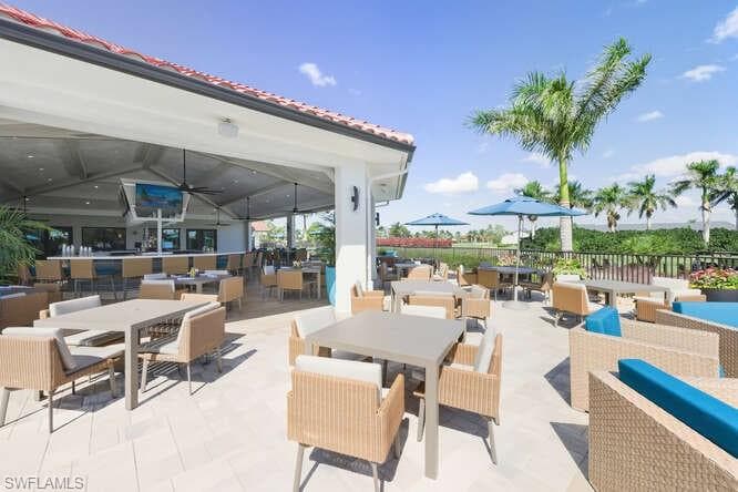 492 Veranda Way E103, Naples, FL 34104-42