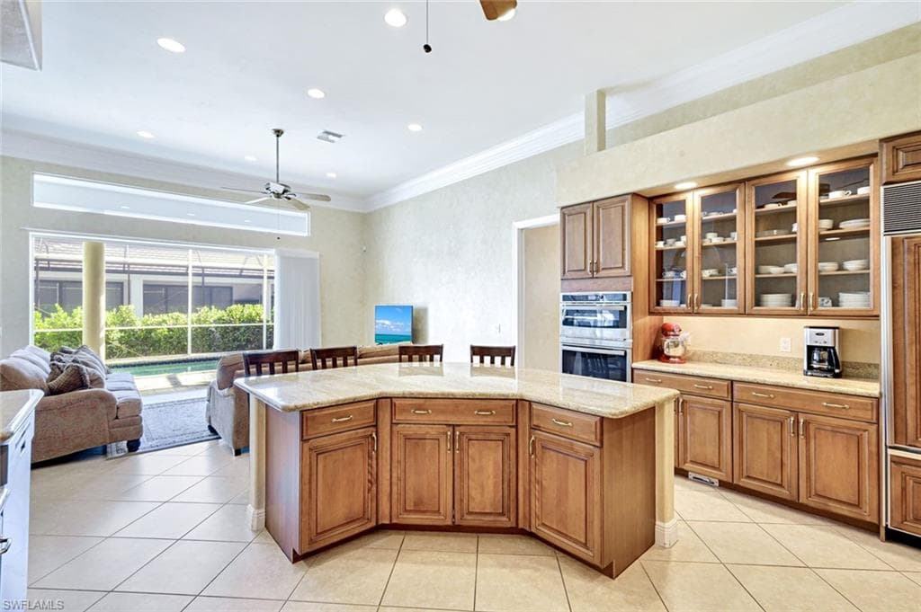 951 Ironwood Ct, Marco Island, FL 34145-12