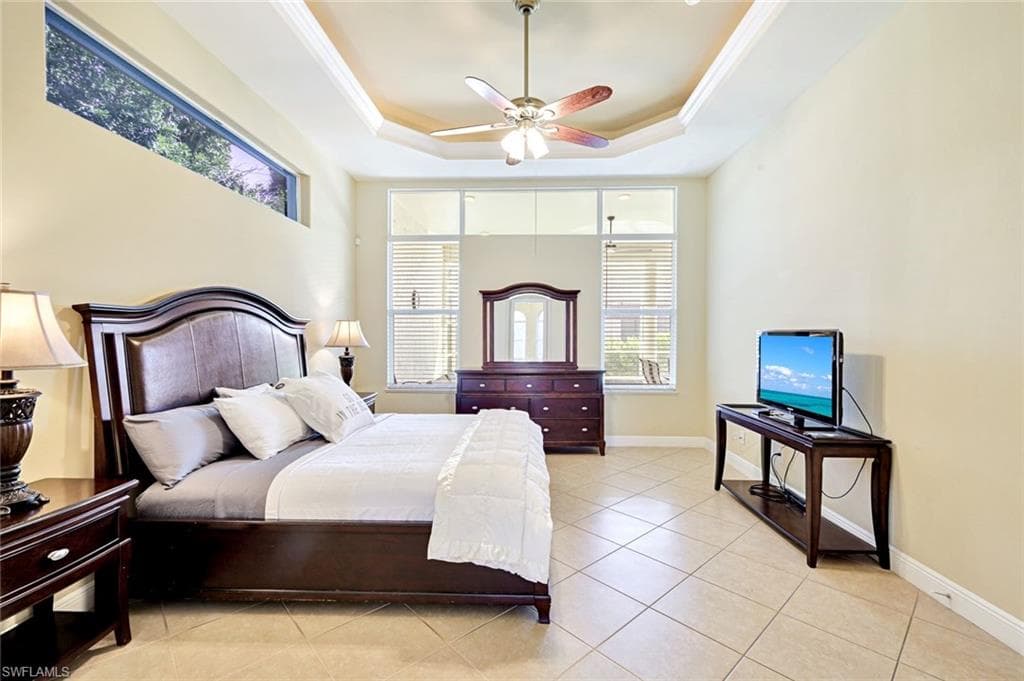 951 Ironwood Ct, Marco Island, FL 34145-17