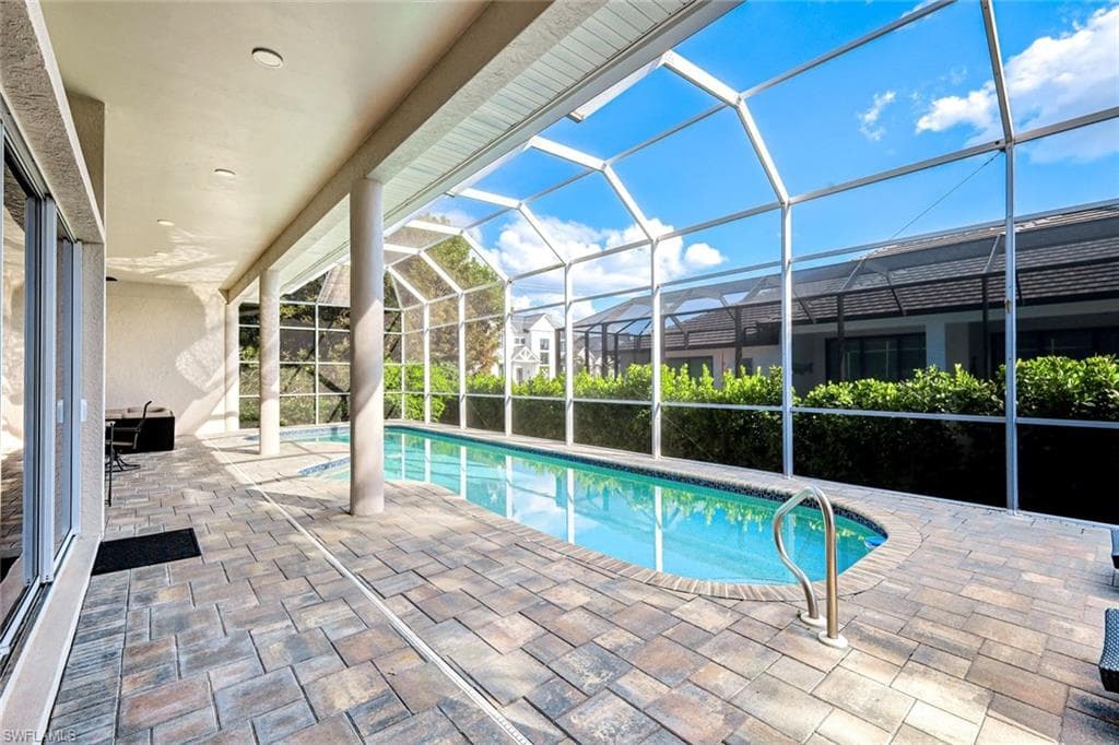 951 Ironwood Ct, Marco Island, FL 34145-34