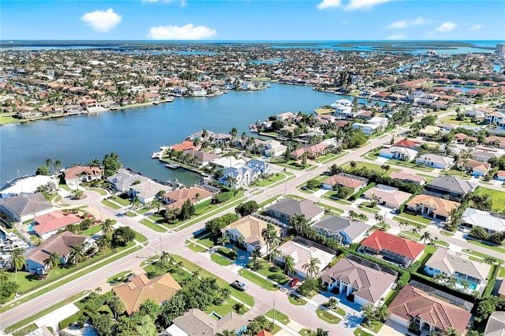 951 Ironwood Ct, Marco Island, FL 34145-36