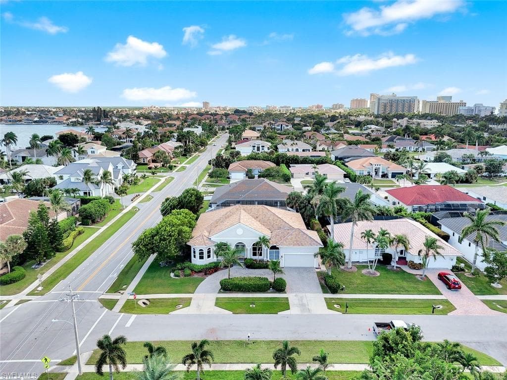 951 Ironwood Ct, Marco Island, FL 34145-37