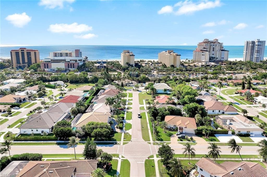 951 Ironwood Ct, Marco Island, FL 34145-38