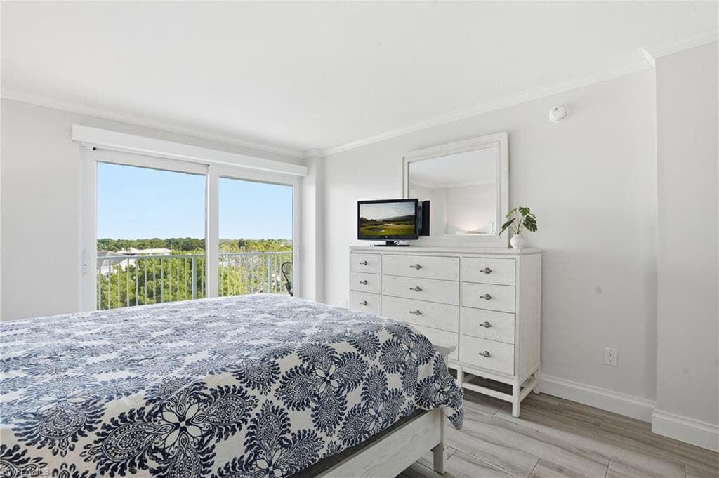 1300 Gulf Shore Blvd N 603, Naples, FL 34102-14