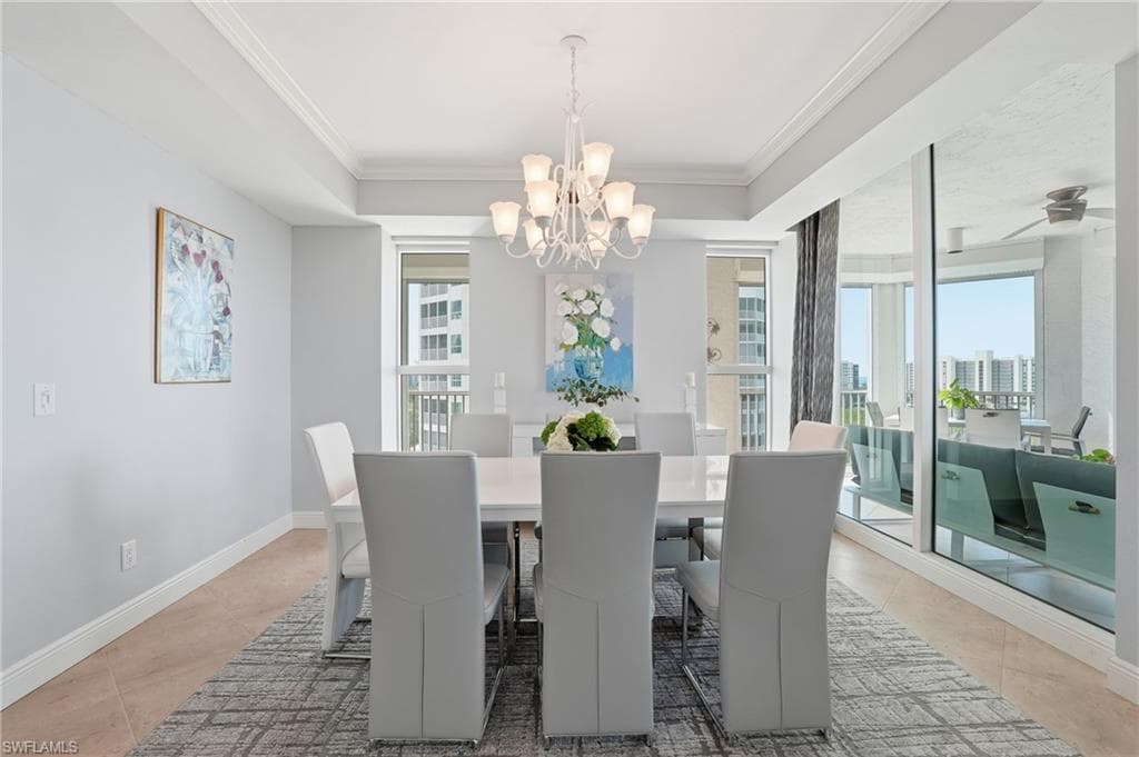 285 Grande Way 801, Naples, FL 34110-9