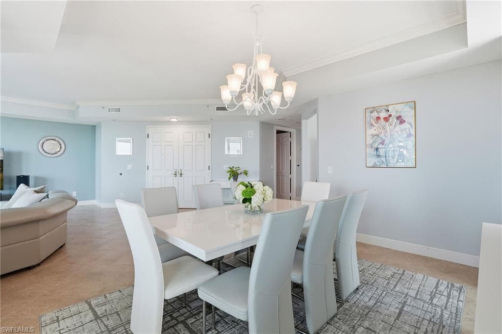 285 Grande Way 801, Naples, FL 34110-10