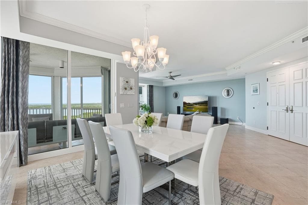 285 Grande Way 801, Naples, FL 34110-11