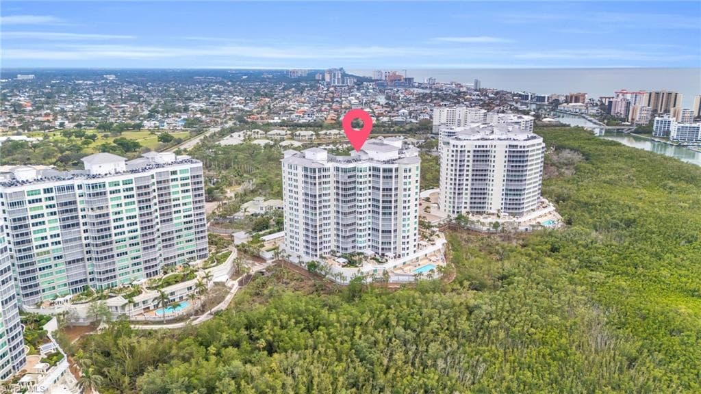 285 Grande Way 801, Naples, FL 34110-46