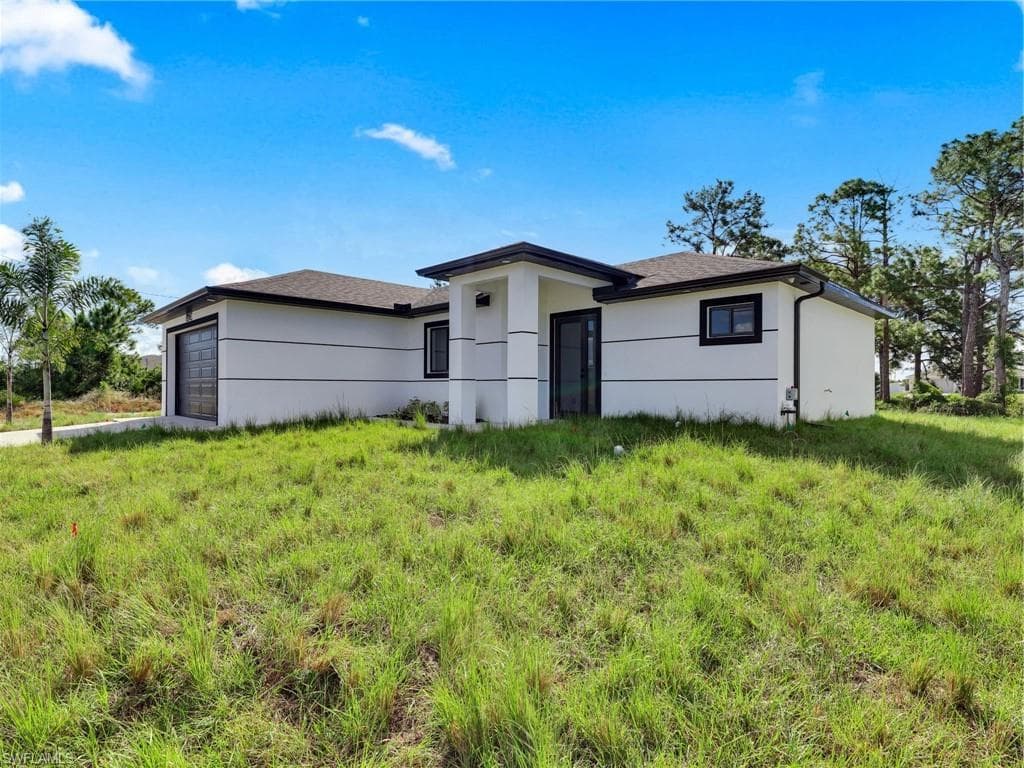 3417 8th St SW, Lehigh Acres, FL 33976-4