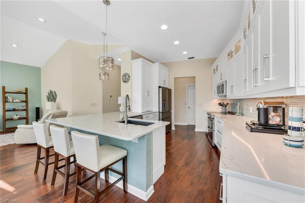 1923 Snook Dr, Naples, FL 34102-11