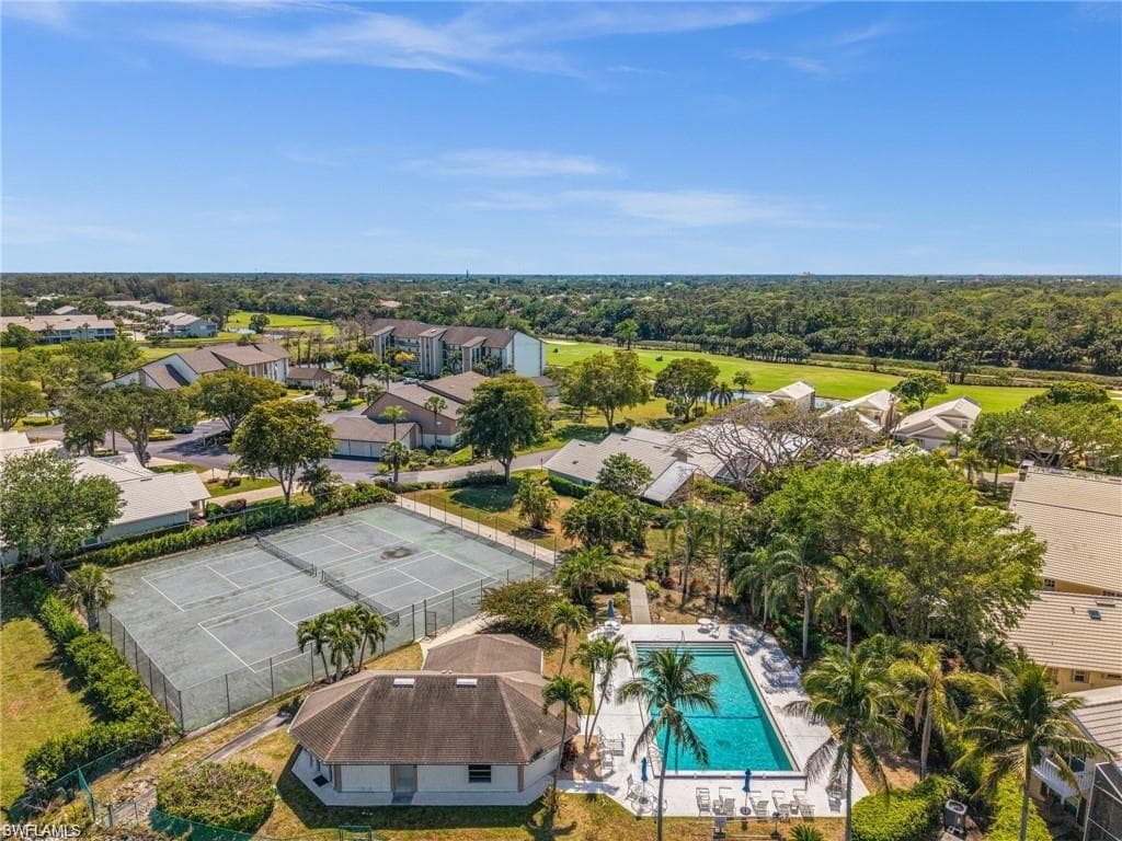 1590 Weybridge Cir 52, Naples, FL 34110-36