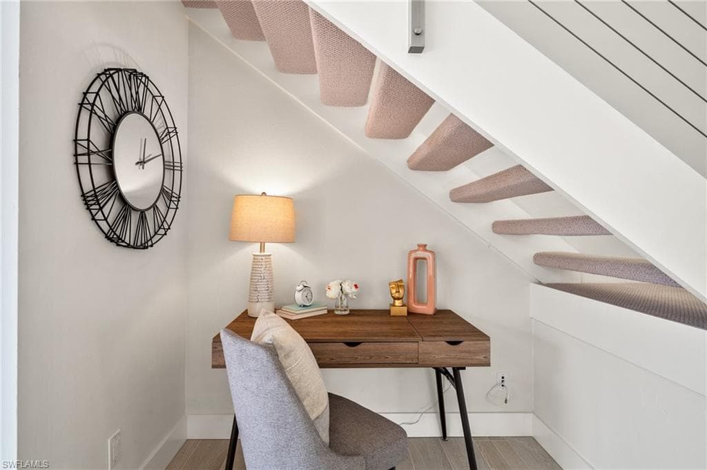 1590 Weybridge Cir 52, Naples, FL 34110-6