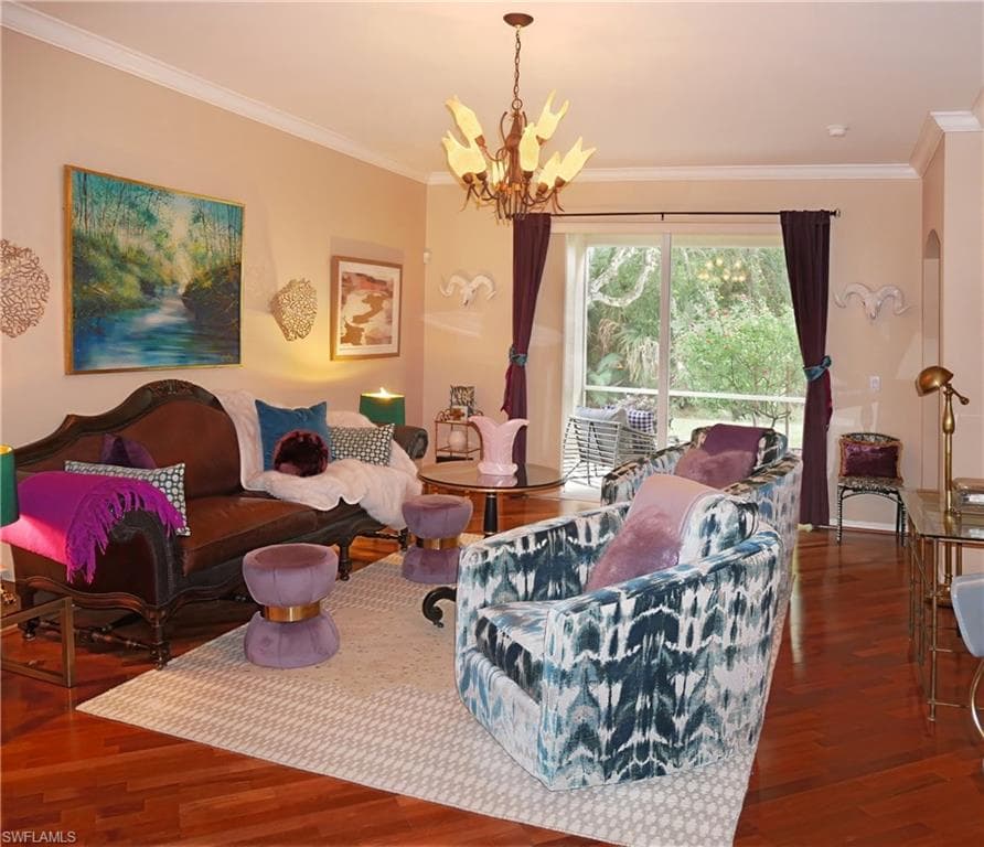 7852 Stratford Dr, Naples, FL 34104-7