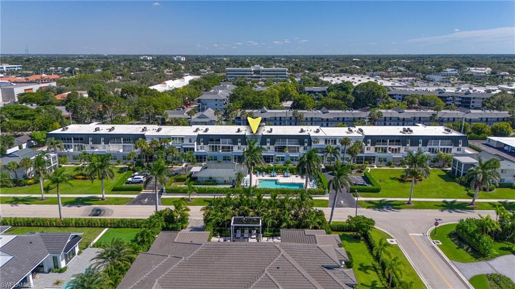4200 Belair Ln 300, Naples, FL 34103-31
