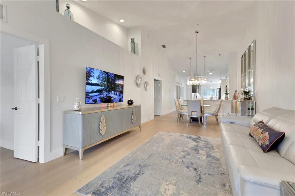 2386 Magnolia Ave 7816, Naples, FL 34112-6