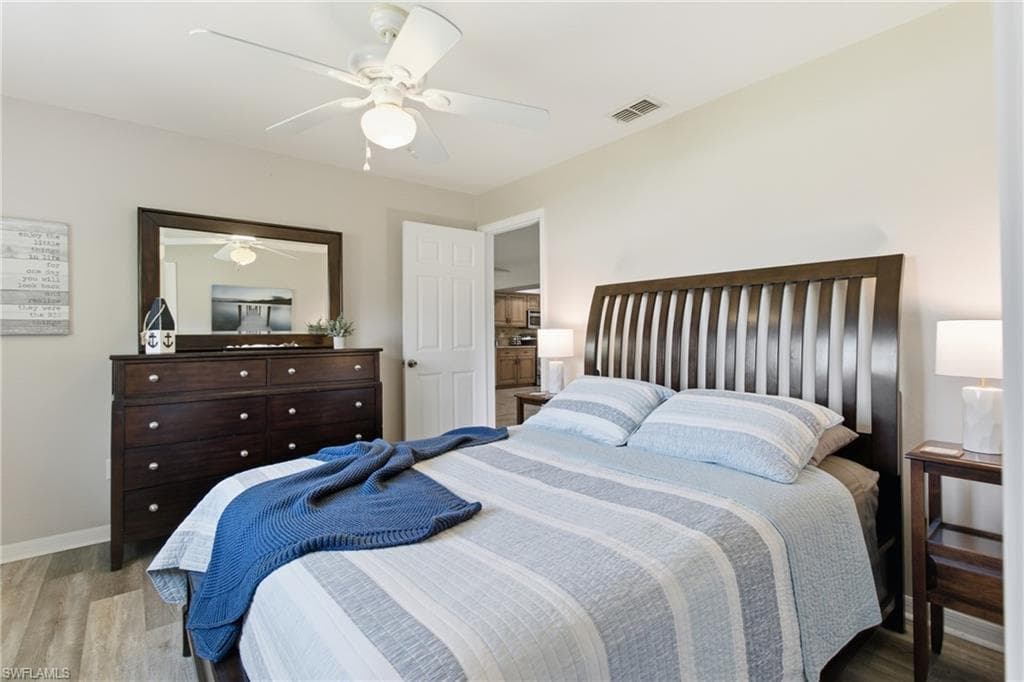 4142 22nd Ct, Cape Coral, FL 33914-17