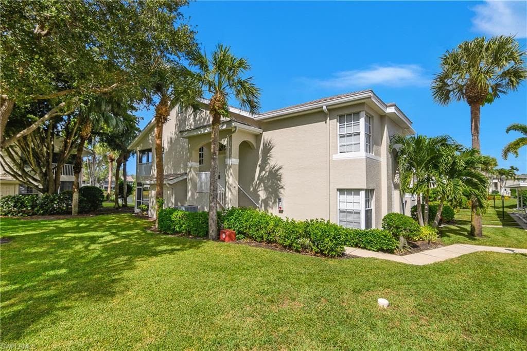13061 Hamilton Harbour Dr R1, Naples, FL 34110-2
