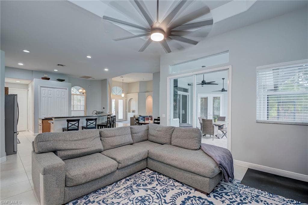 3781 29th Ave SW, Naples, FL 34117-17