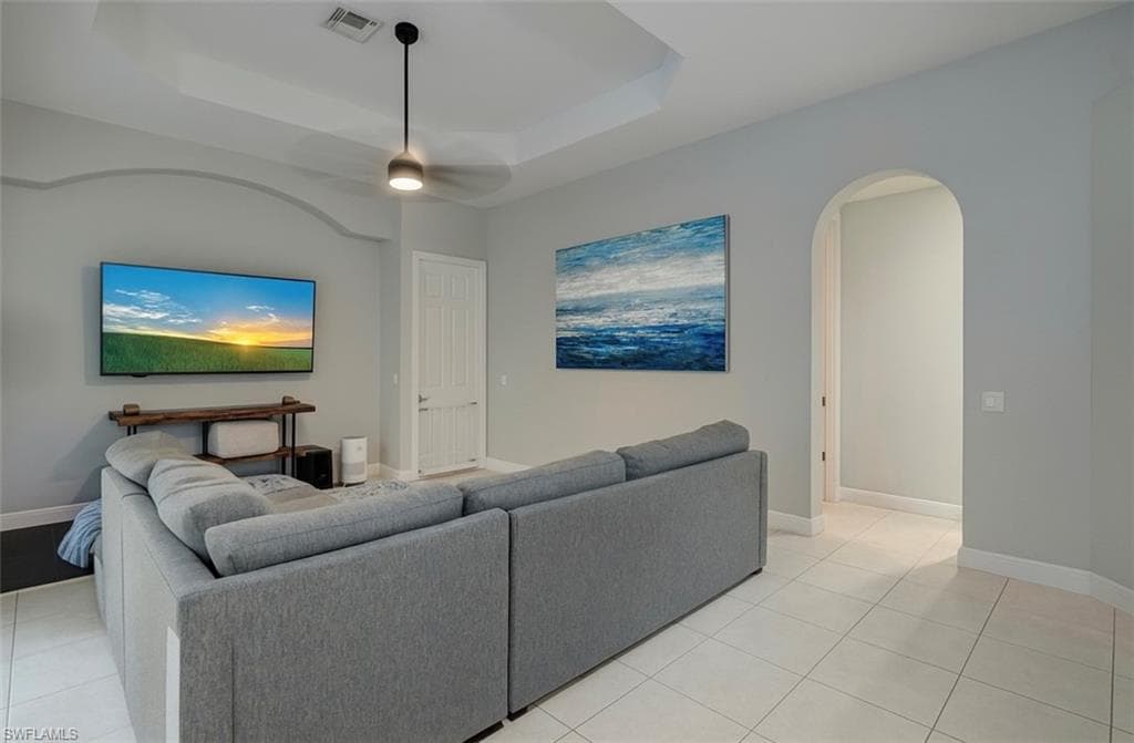 3781 29th Ave SW, Naples, FL 34117-18