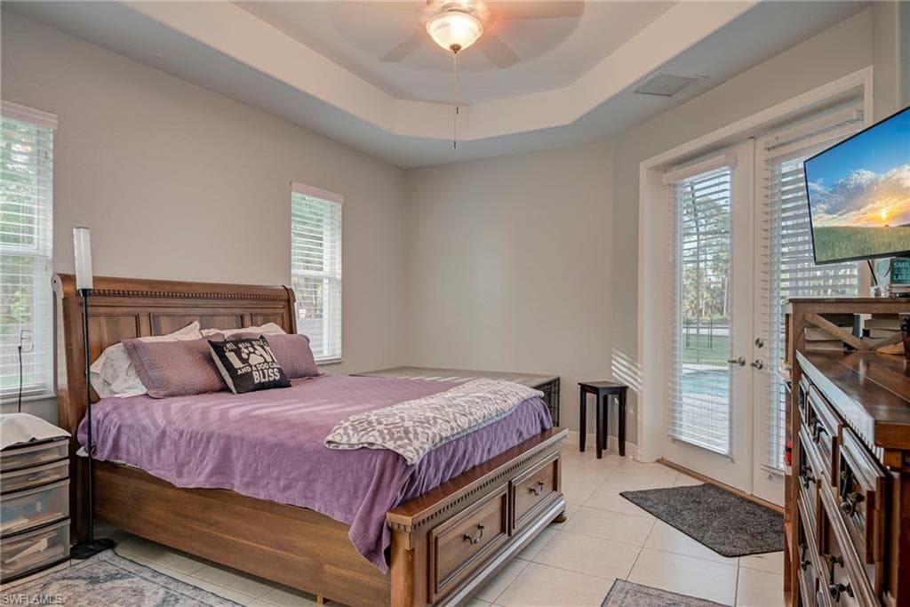 3781 29th Ave SW, Naples, FL 34117-20