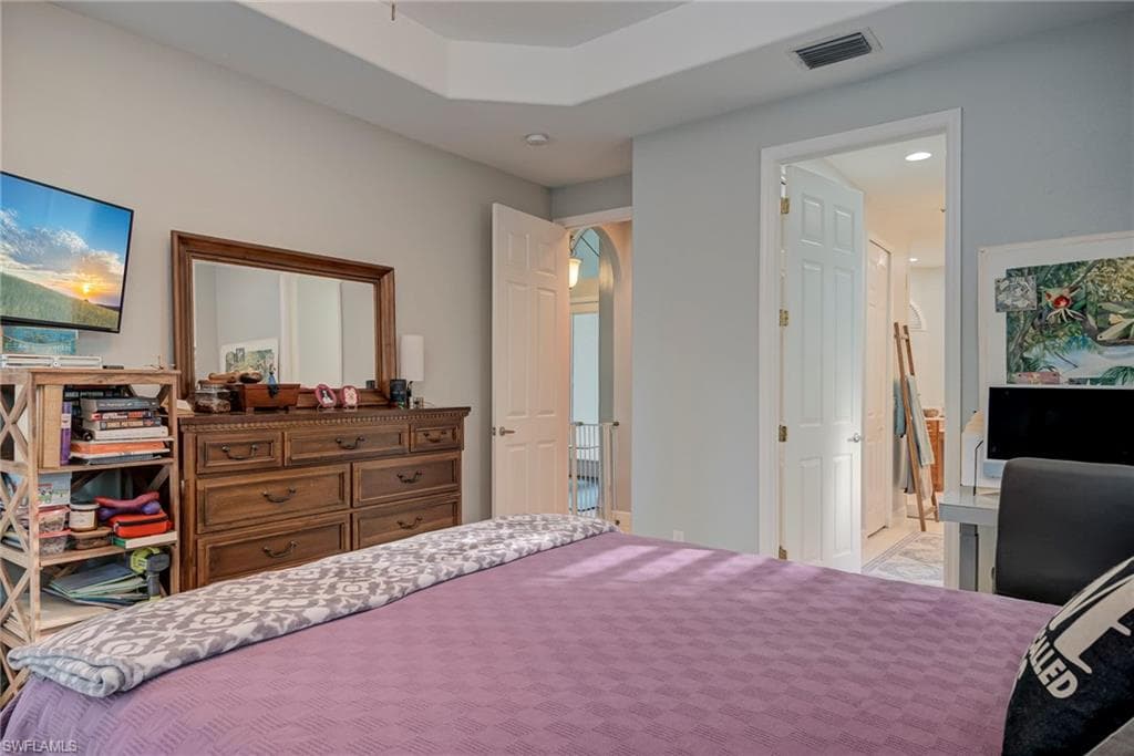 3781 29th Ave SW, Naples, FL 34117-21