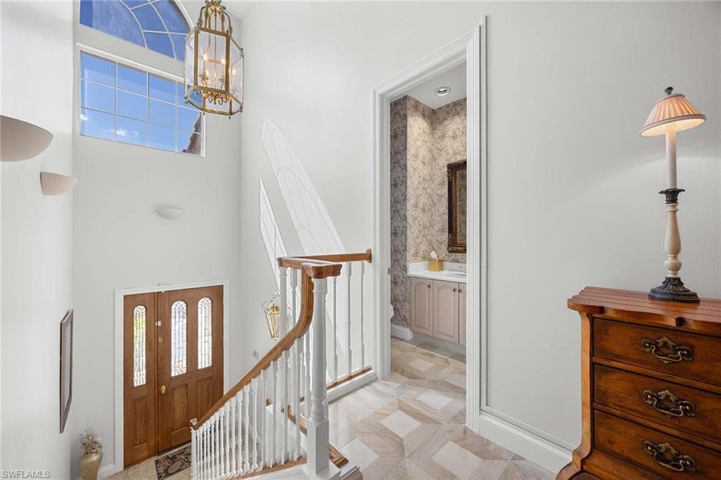 265 Colonade Cir 2703, Naples, FL 34103-12