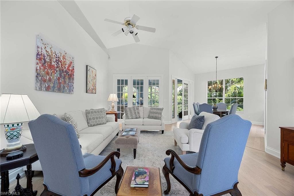 265 Colonade Cir 2703, Naples, FL 34103-18