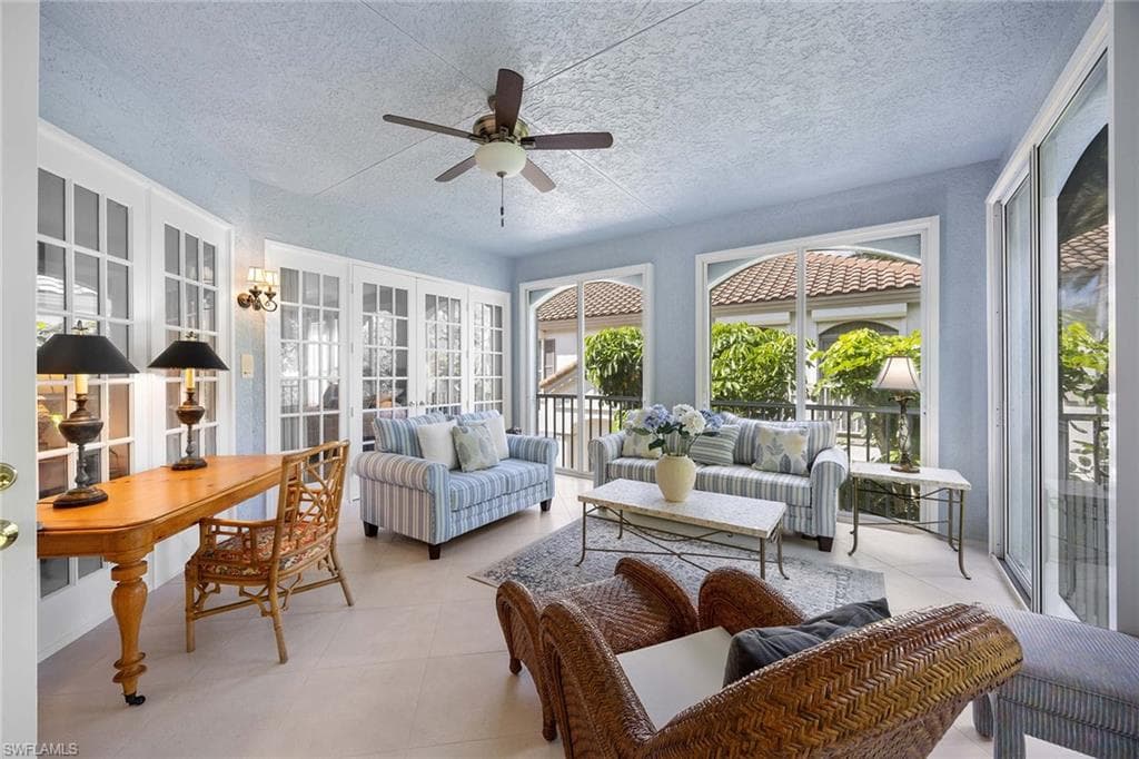 265 Colonade Cir 2703, Naples, FL 34103-36