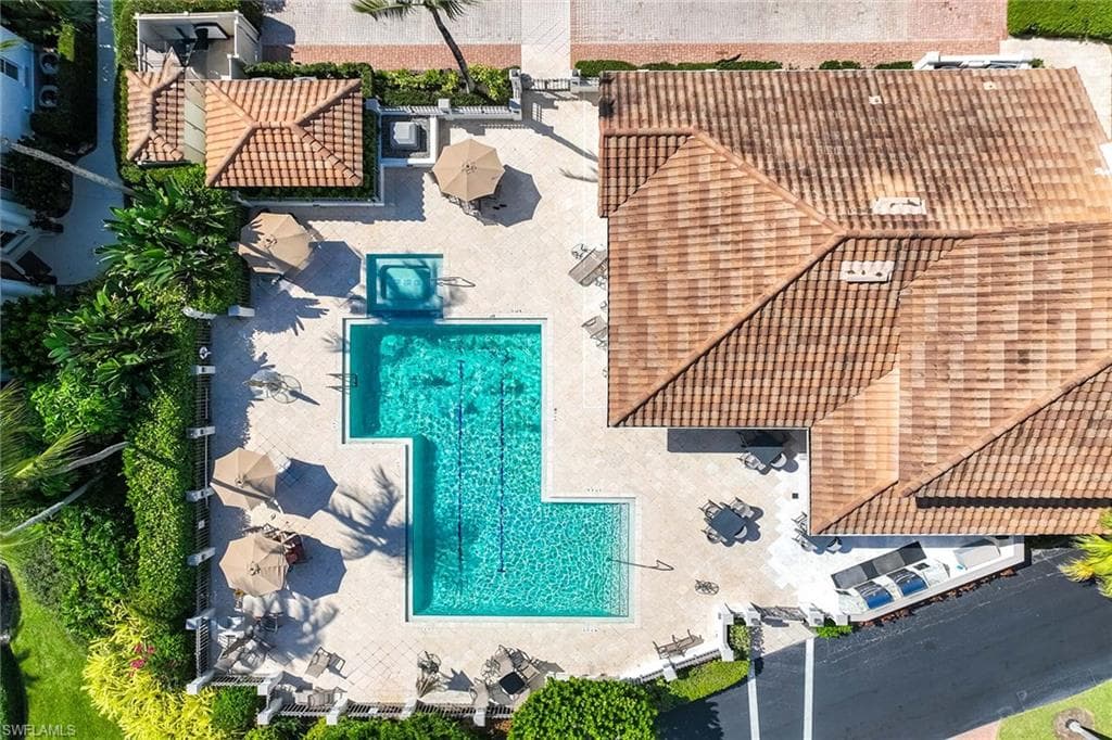 265 Colonade Cir 2703, Naples, FL 34103-41