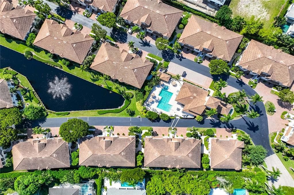 265 Colonade Cir 2703, Naples, FL 34103-43