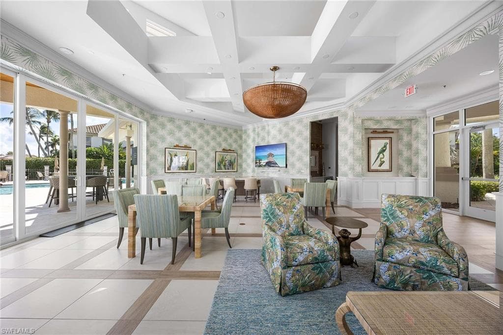 265 Colonade Cir 2703, Naples, FL 34103-45