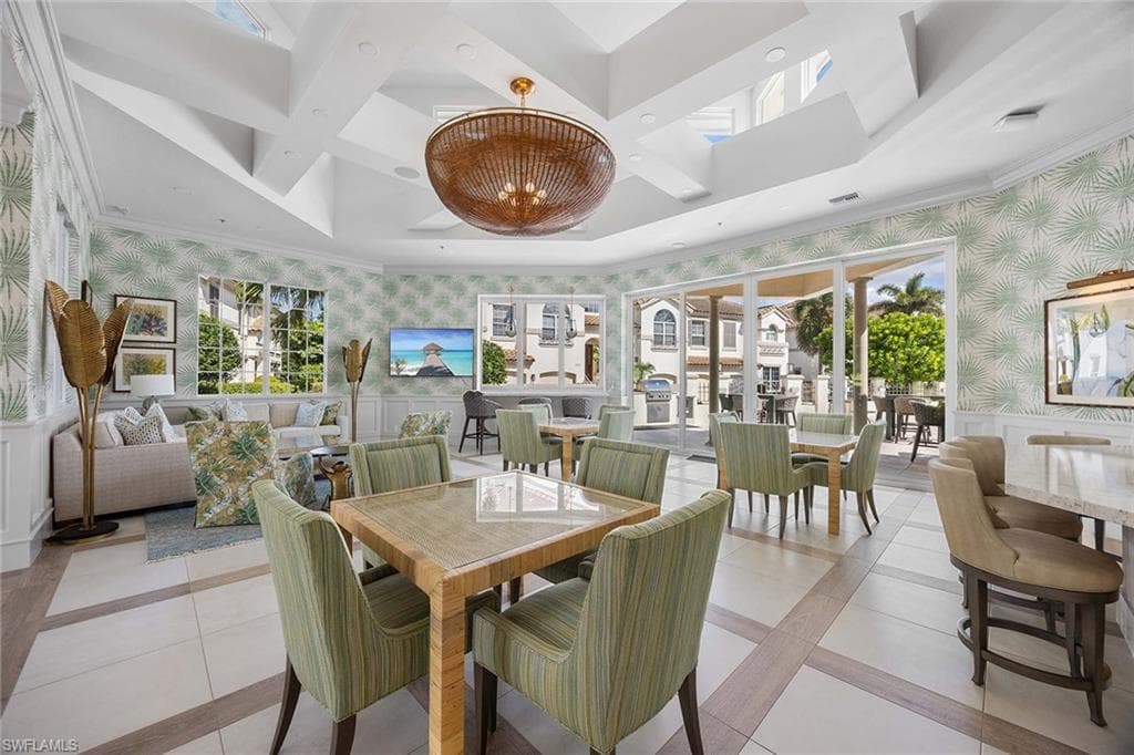 265 Colonade Cir 2703, Naples, FL 34103-47