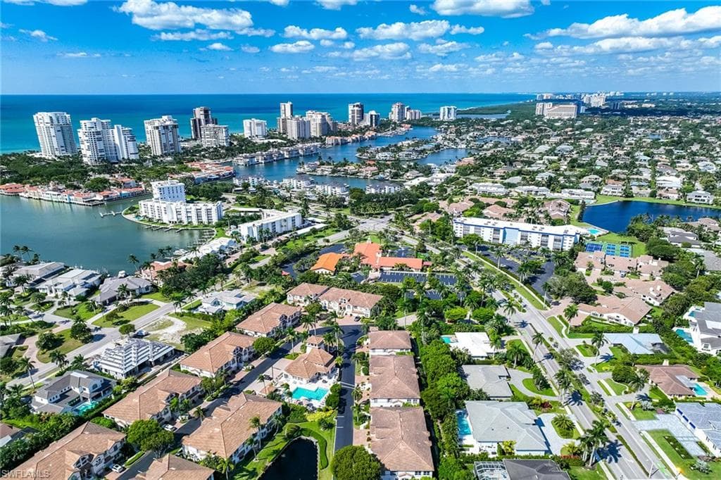 265 Colonade Cir 2703, Naples, FL 34103-7