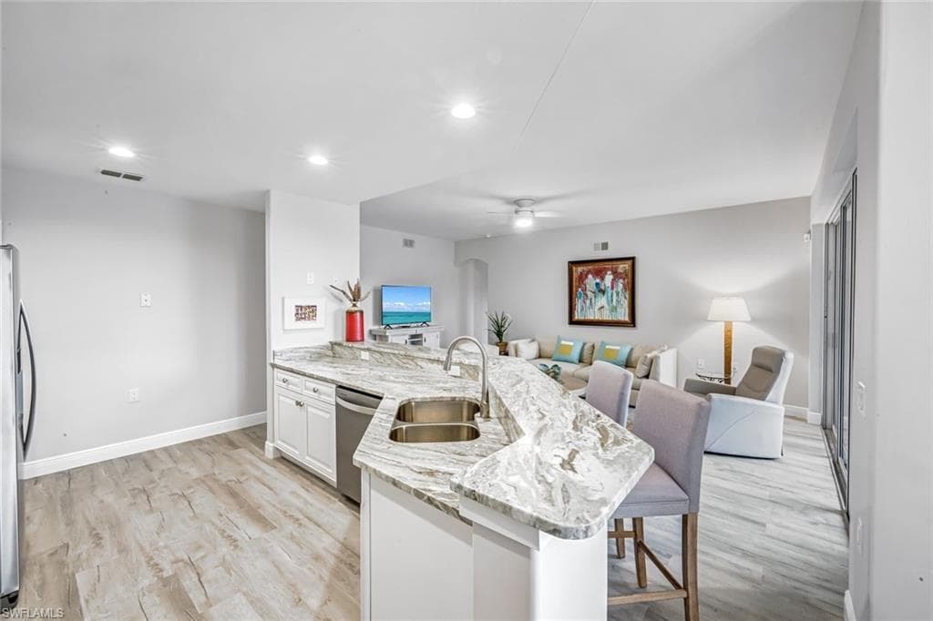 20945 Island Sound Cir 102, Estero, FL 33928-8