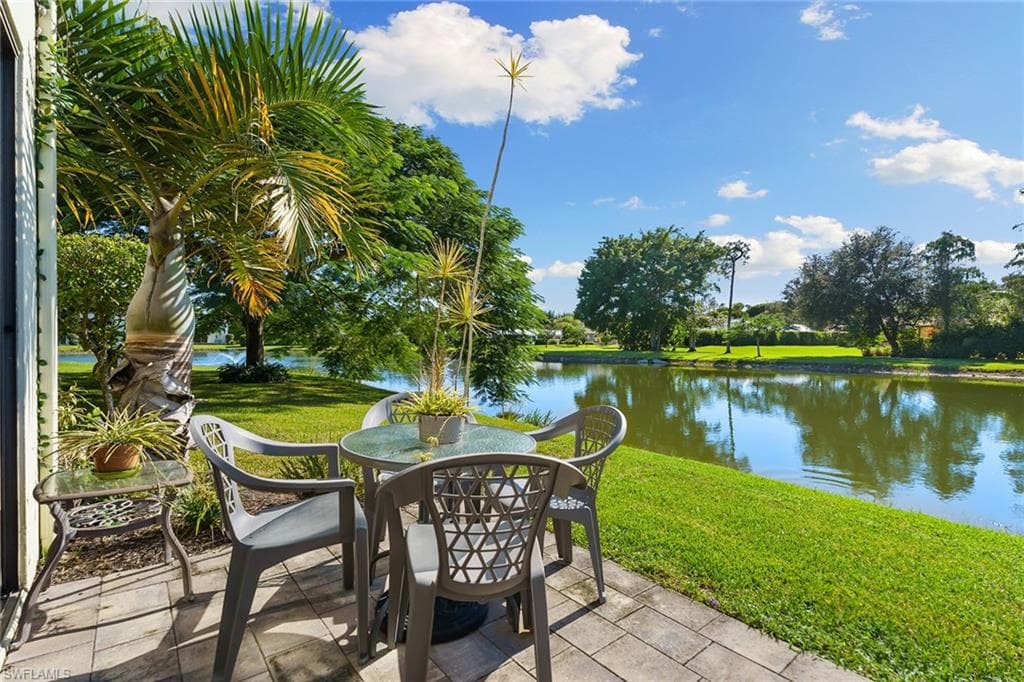 117 Bob O Link Way 17a, Naples, FL 34105-10