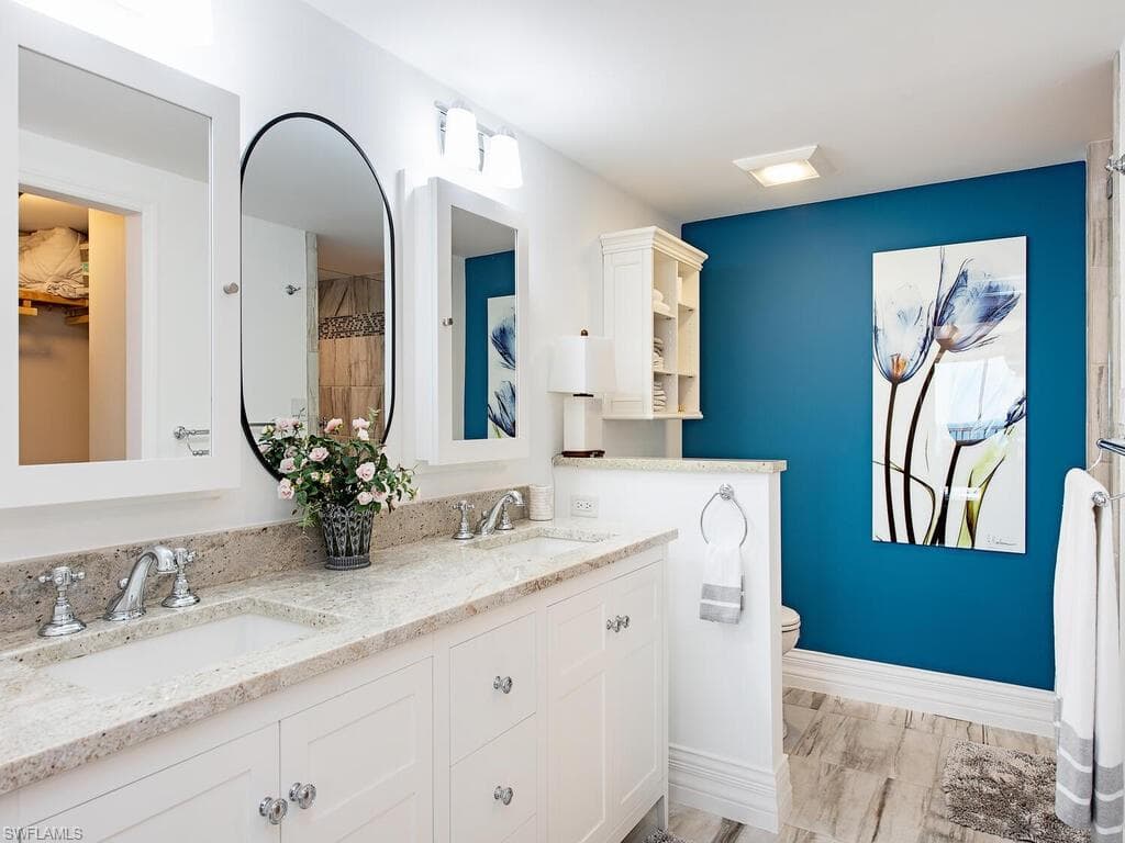 6585 Nicholas Blvd 1102, Naples, FL 34108-10