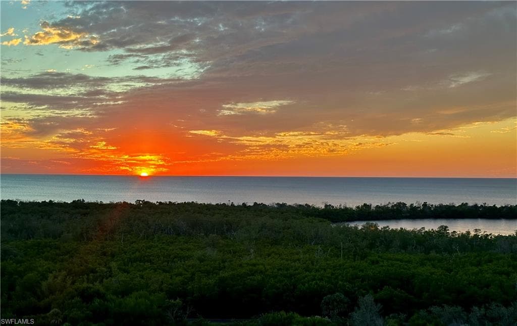 6585 Nicholas Blvd 1102, Naples, FL 34108-2