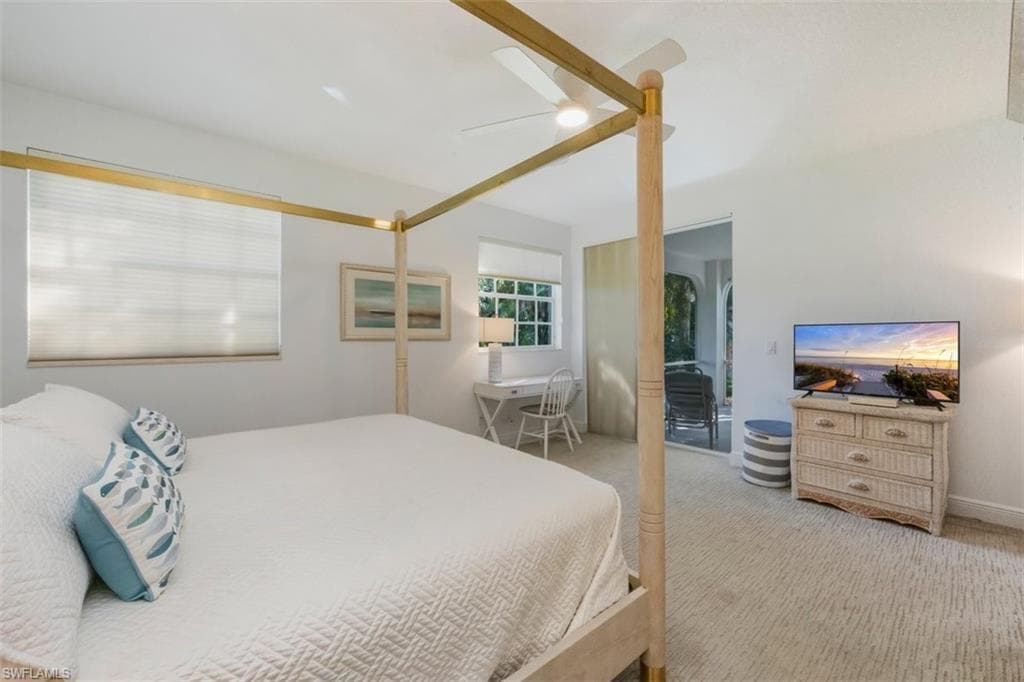 515 Laguna Royale Blvd 102, Naples, FL 34119-17