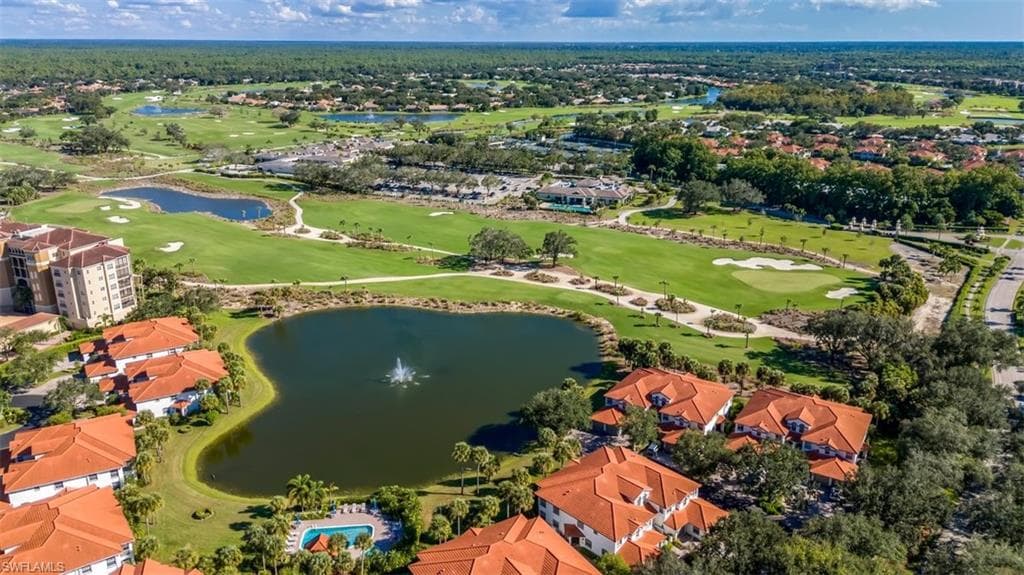 515 Laguna Royale Blvd 102, Naples, FL 34119-28