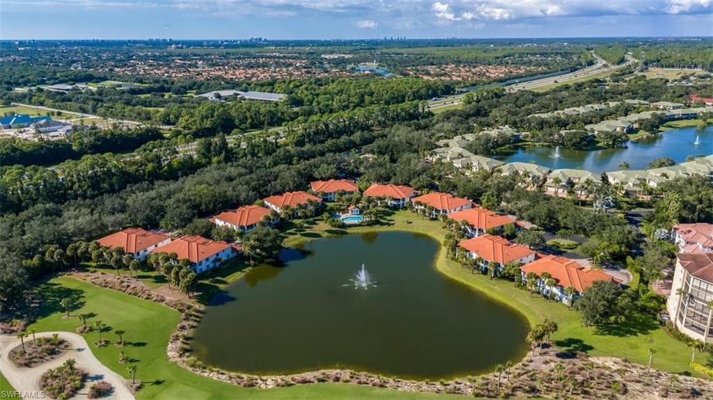 515 Laguna Royale Blvd 102, Naples, FL 34119-3