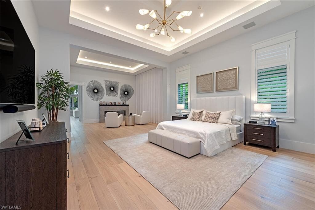 2191 Coach House Ln, Naples, FL 34105-19