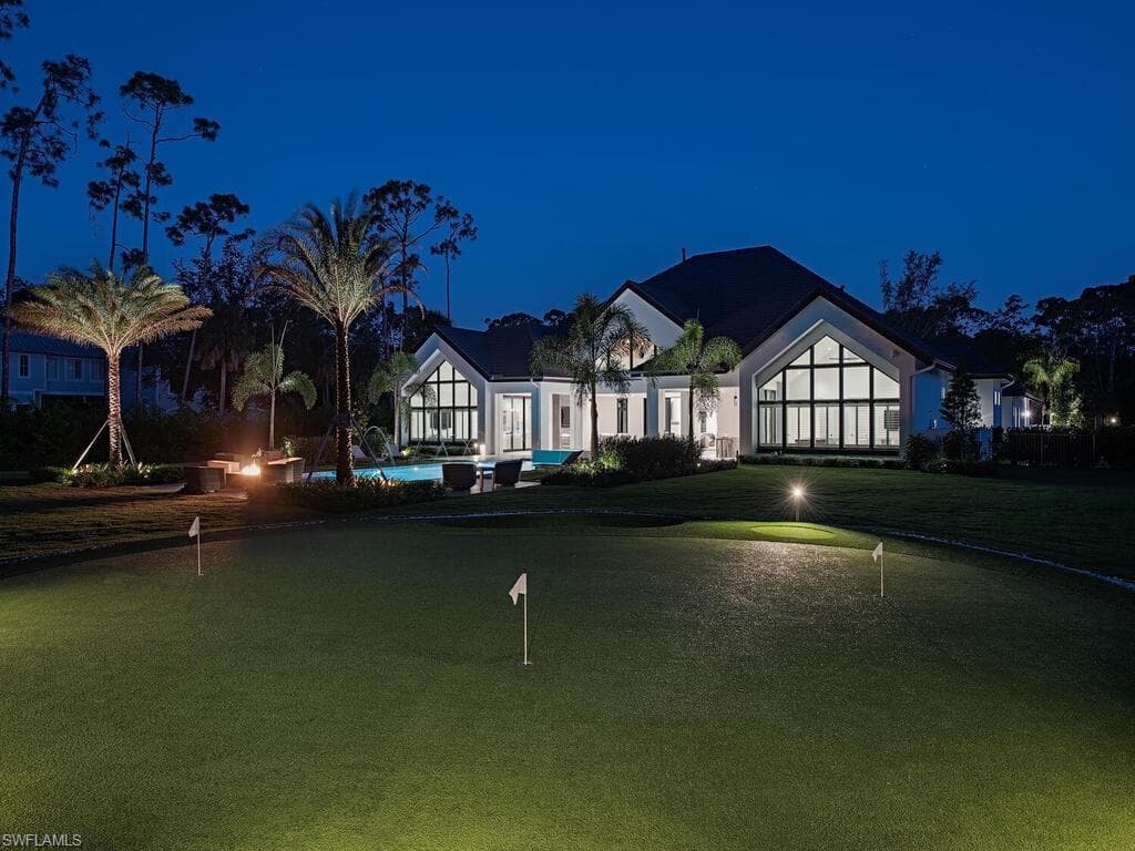 2191 Coach House Ln, Naples, FL 34105-44