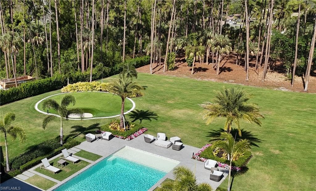 2191 Coach House Ln, Naples, FL 34105-6